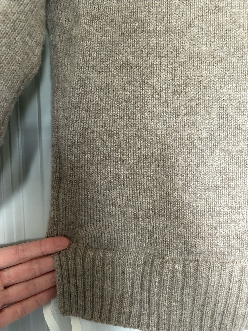 Brochu Walker Taupe Knit Layered Wool Cashmere Crew Sweater with White Hem - Picture 10 of 10